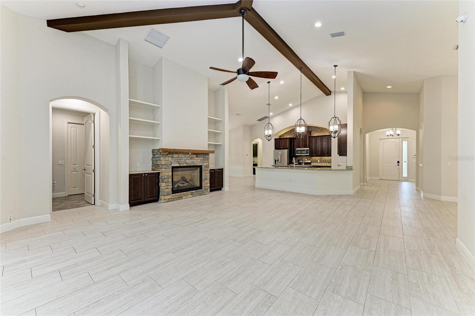 535 HONEYFLOWER LOOP