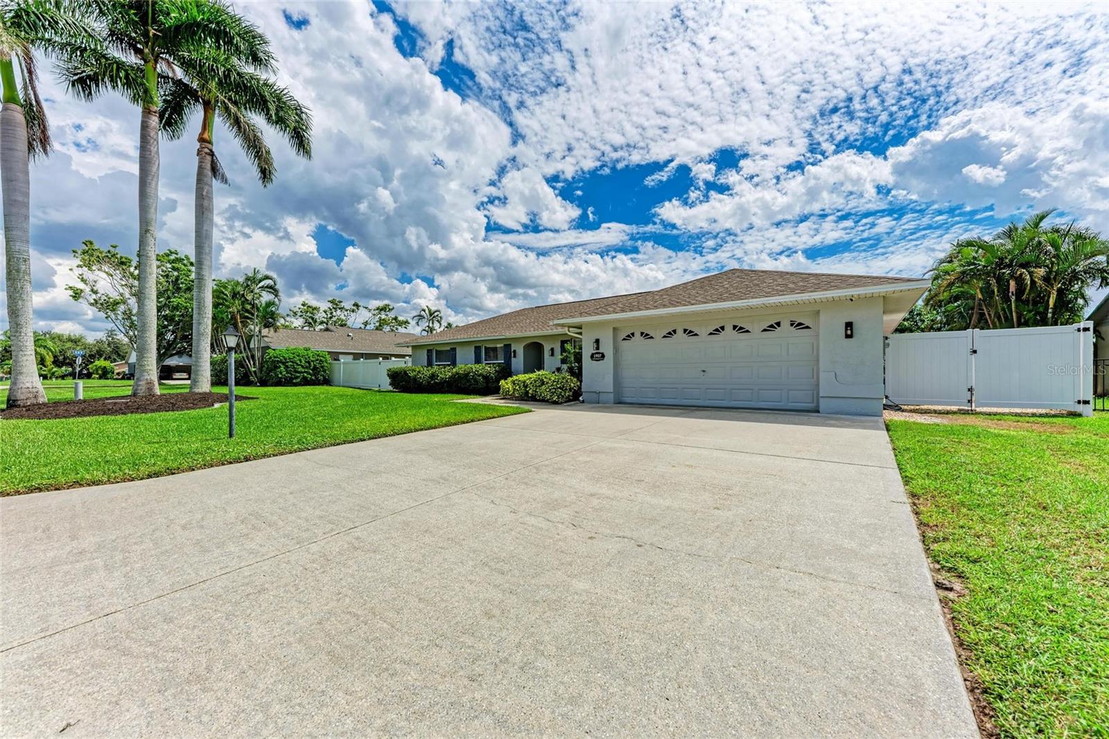 1907 14TH STREET CT W