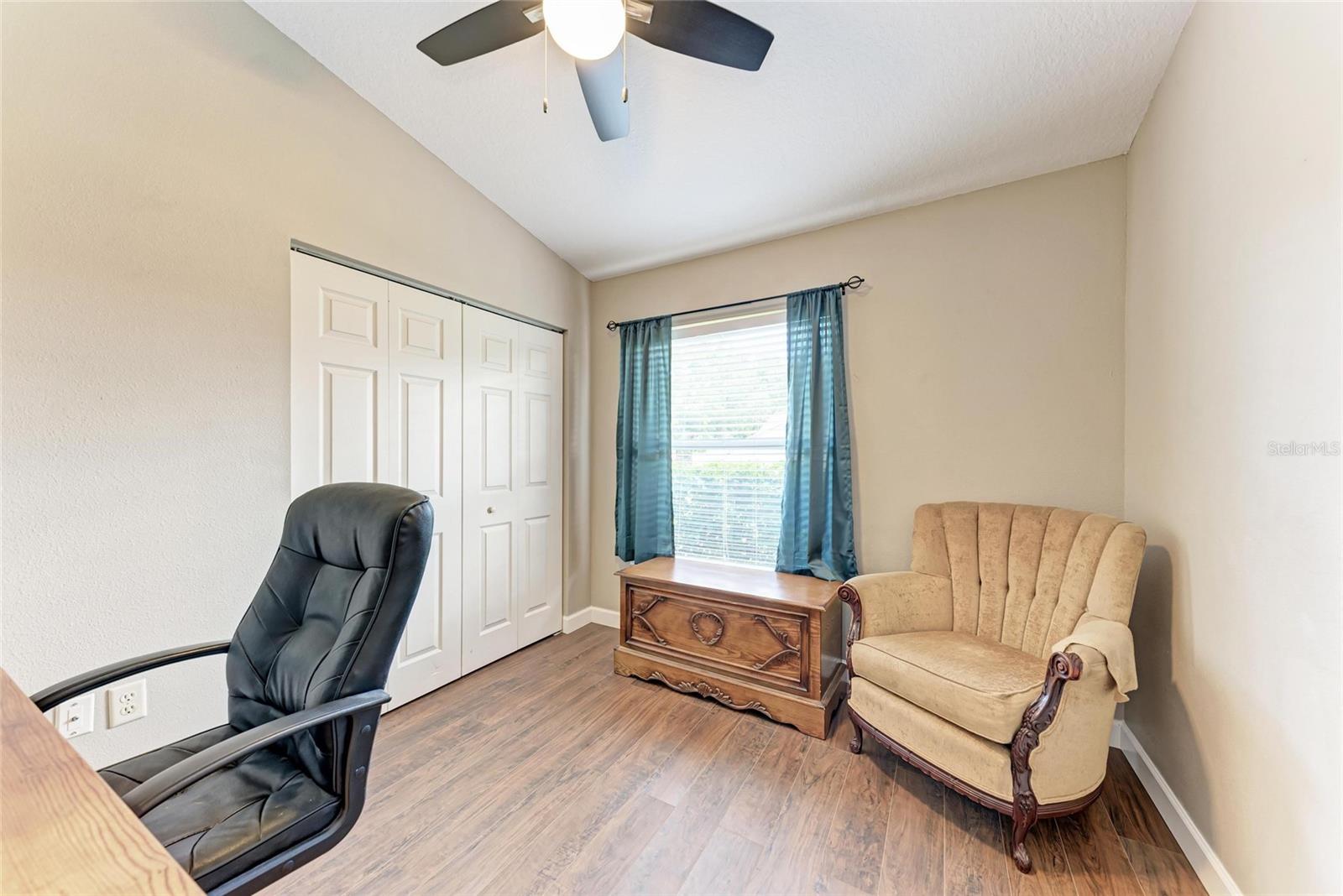 1907 14TH STREET CT W