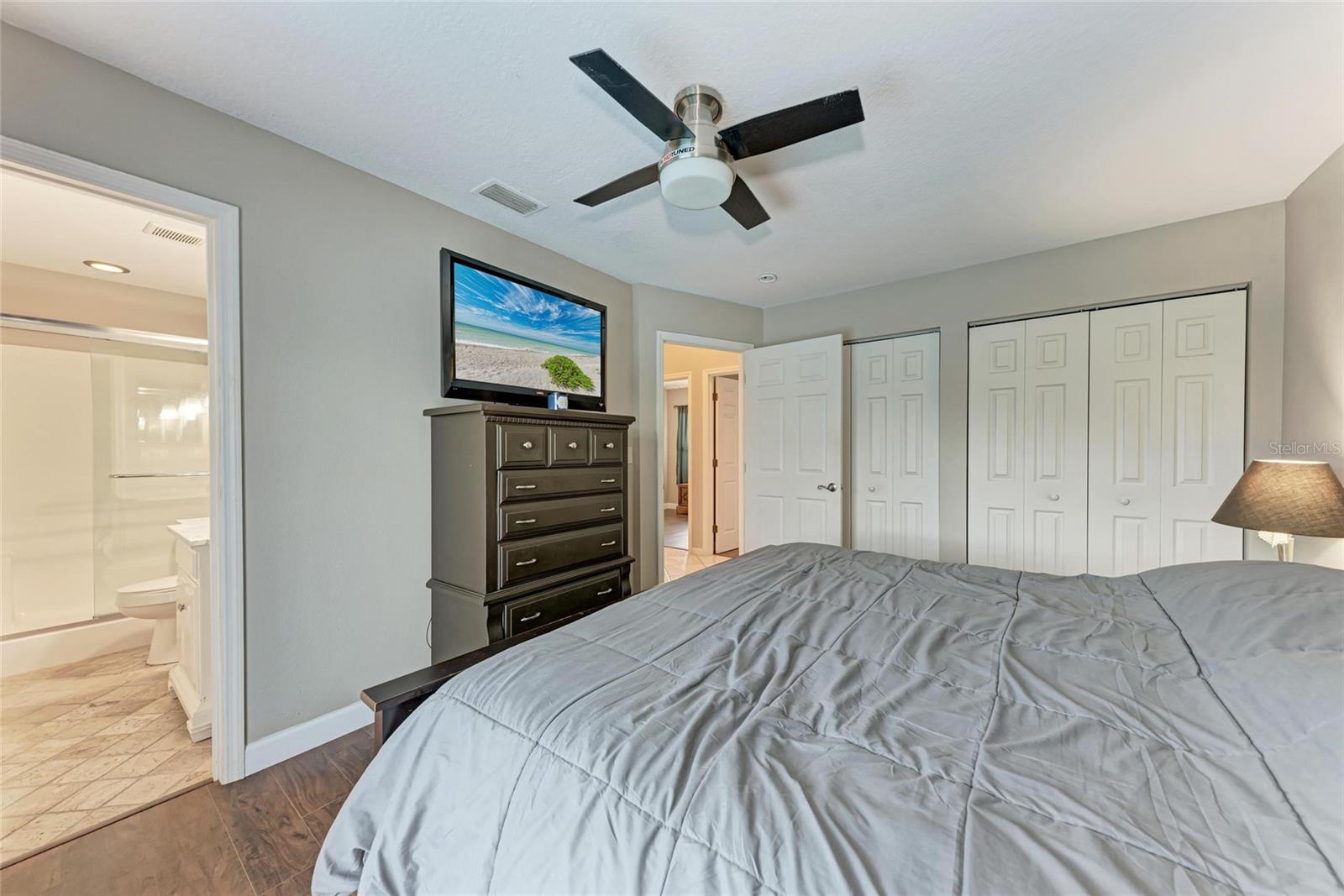 1907 14TH STREET CT W