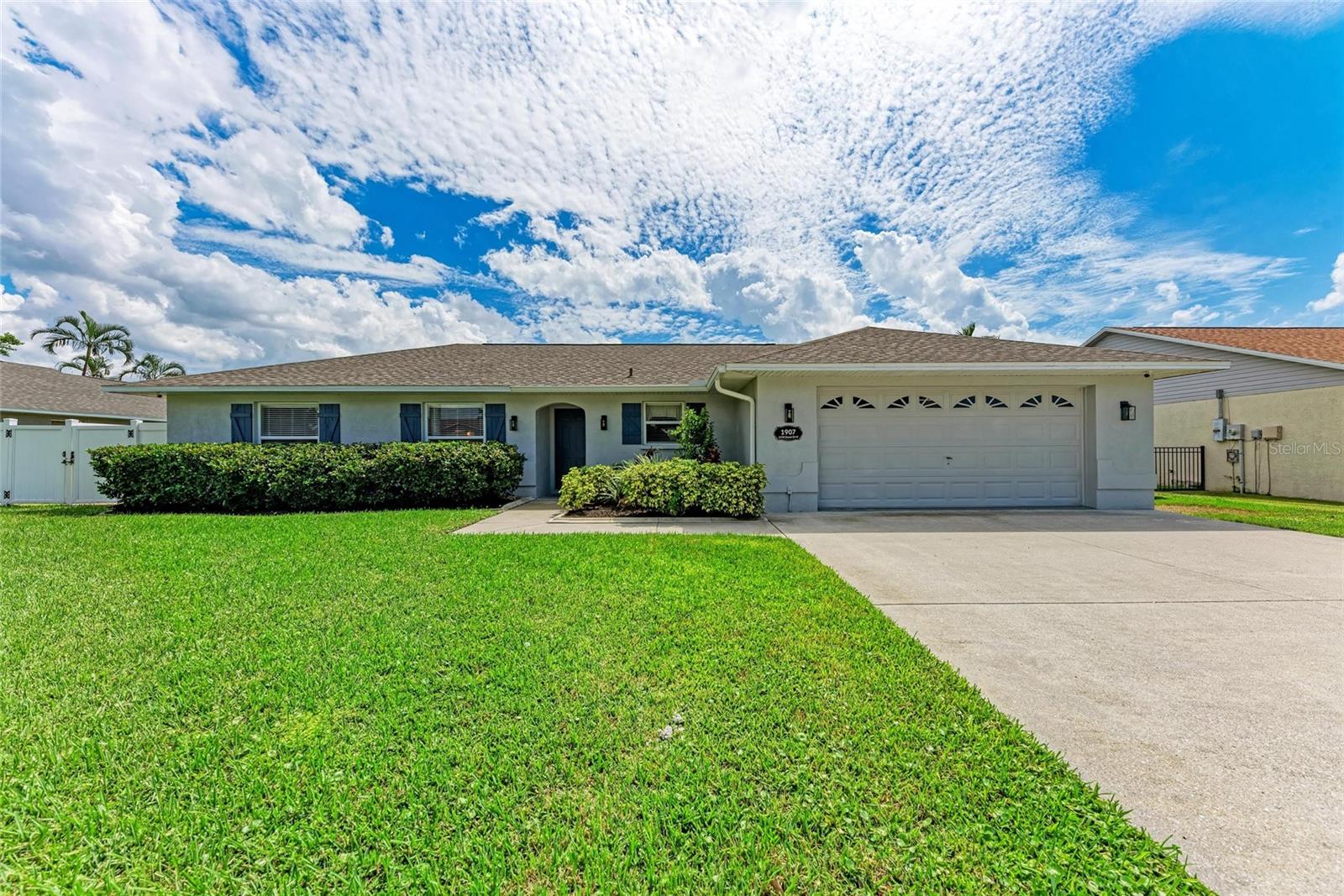 1907 14TH STREET CT W