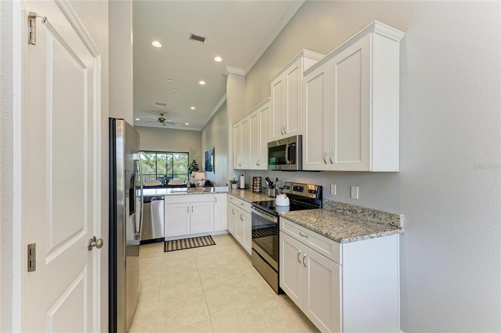 13816 MESSINA LOOP #201