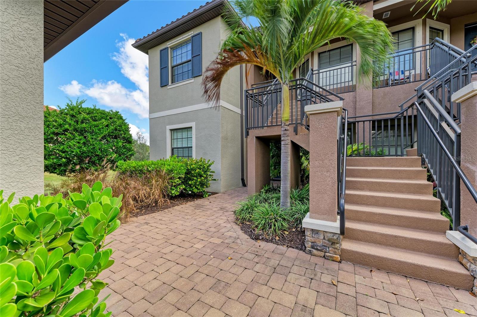 13816 MESSINA LOOP #201