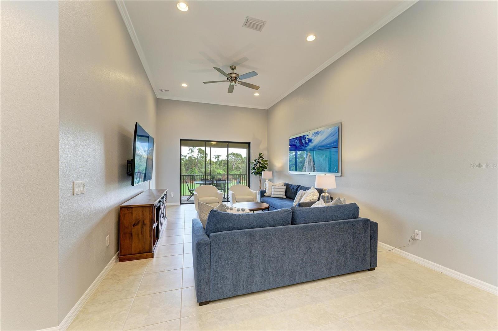 13816 MESSINA LOOP #201