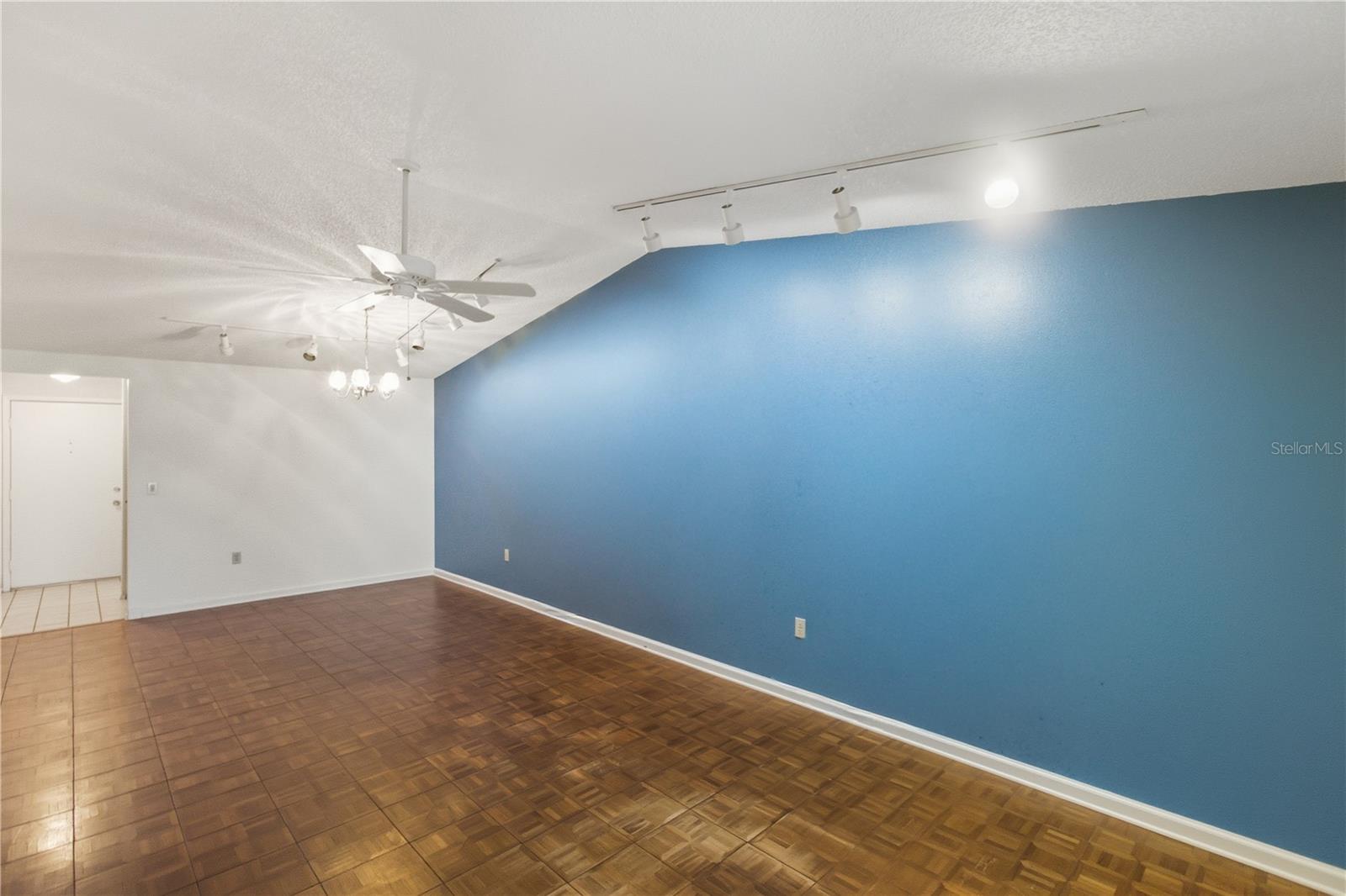 5908 36TH AVENUE CIR W