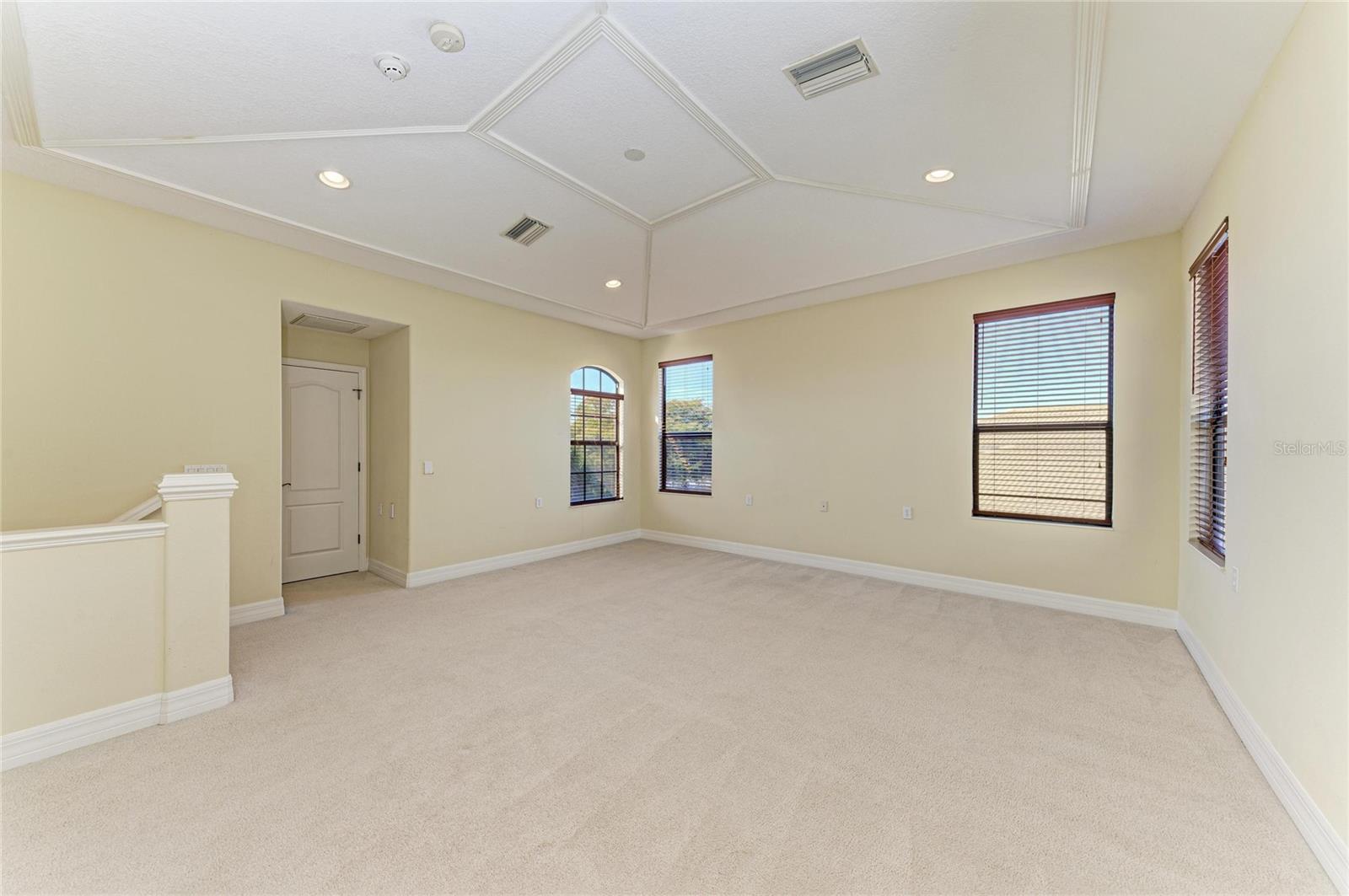 650 CRANE PRAIRIE WAY