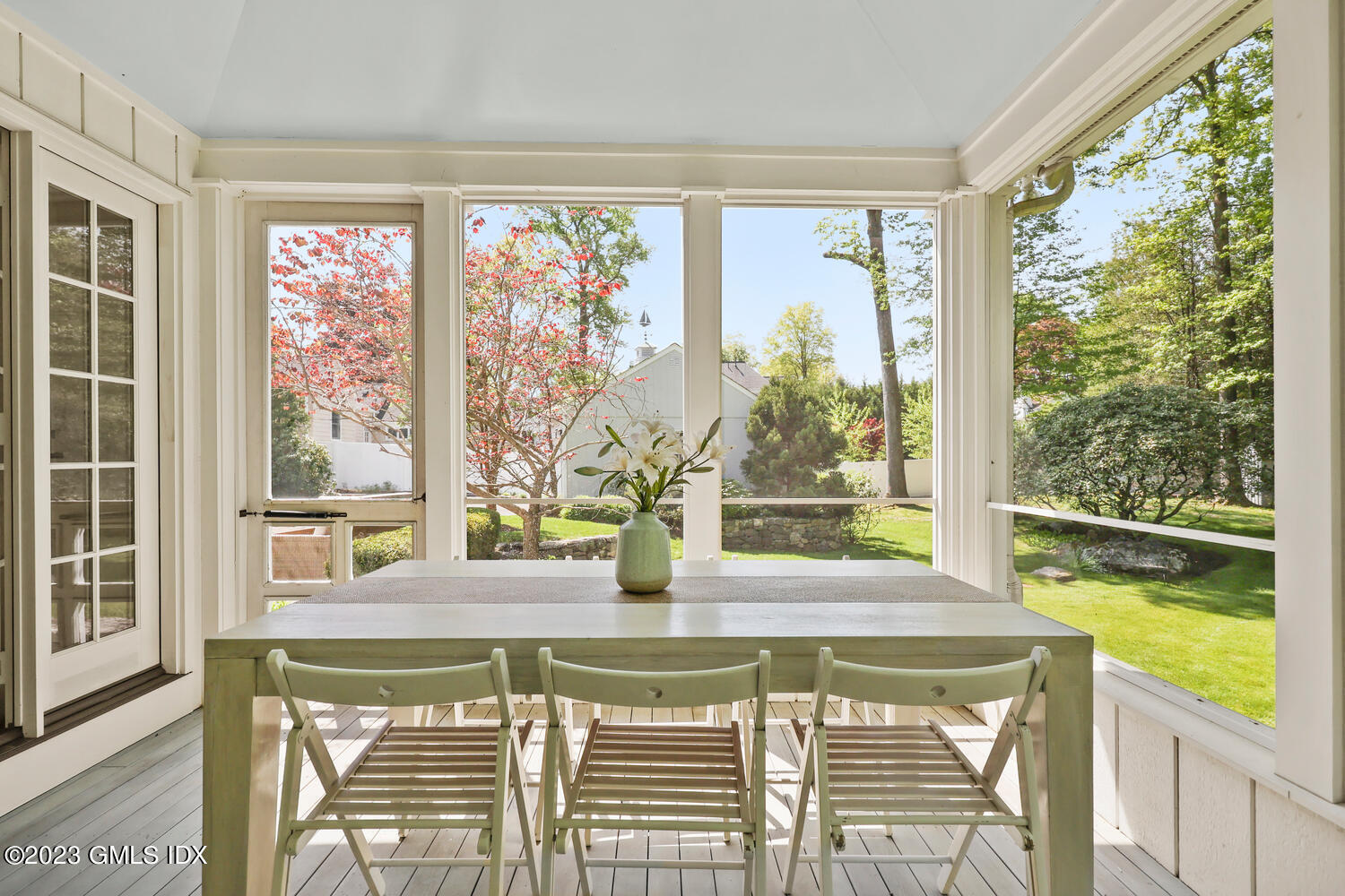14 Crescent Road