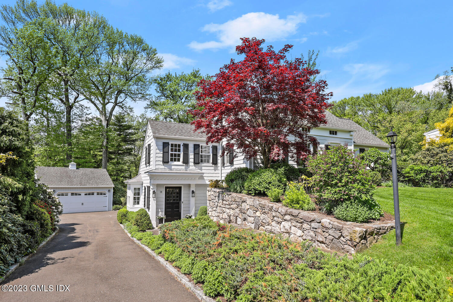 14 Crescent Road