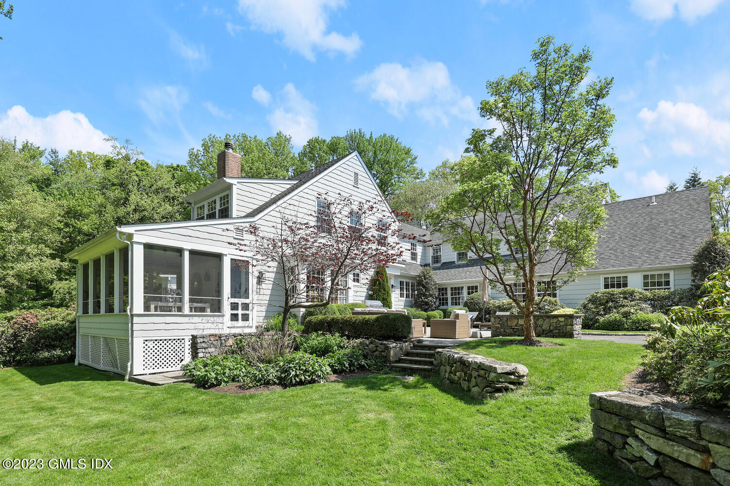 14 Crescent Road