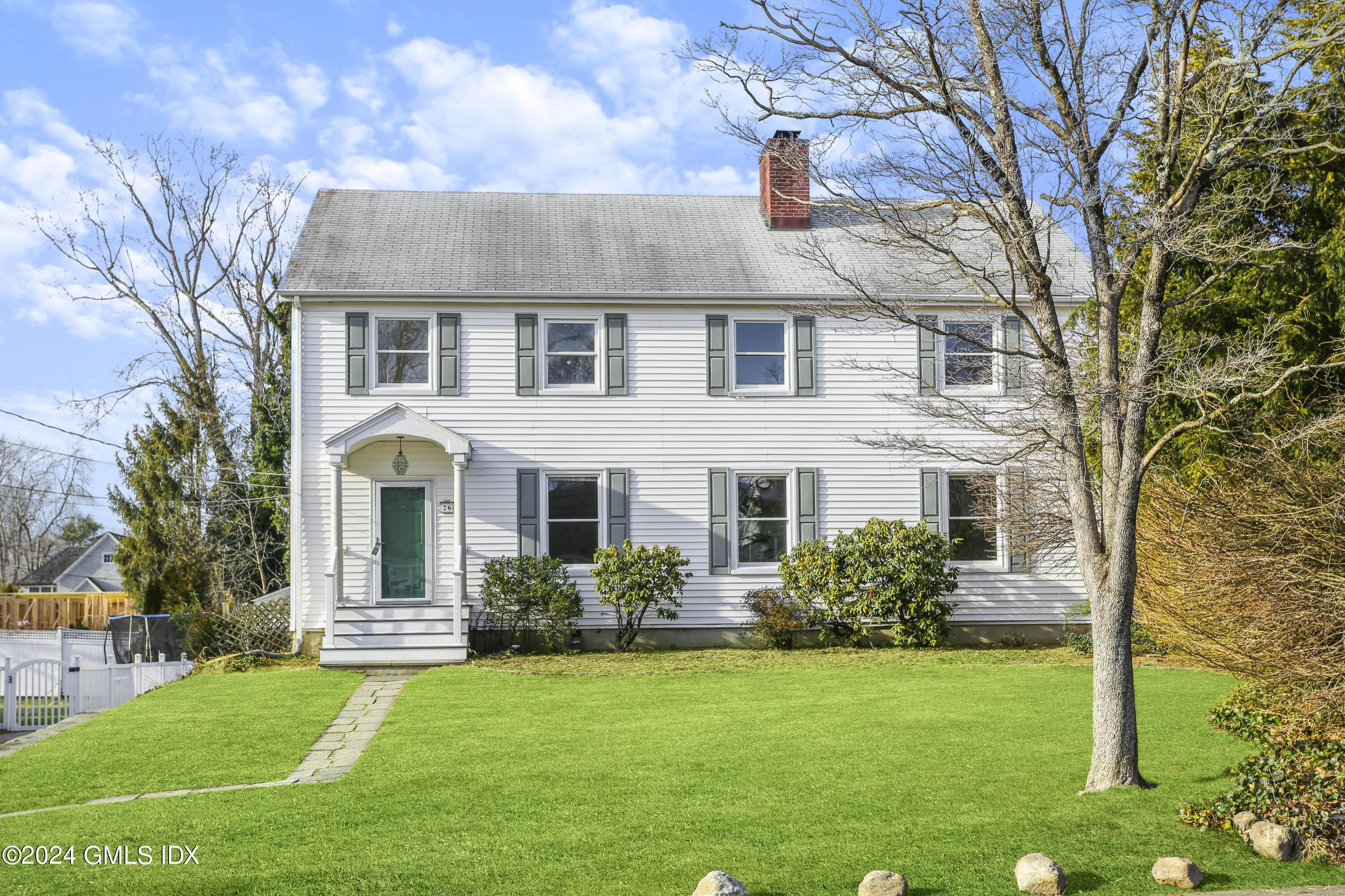 26 Lincoln Avenue
