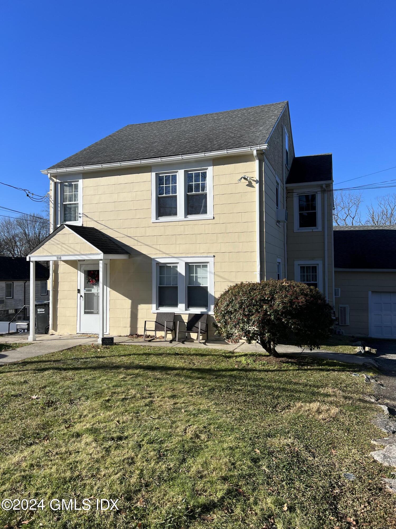530 River Road, 3