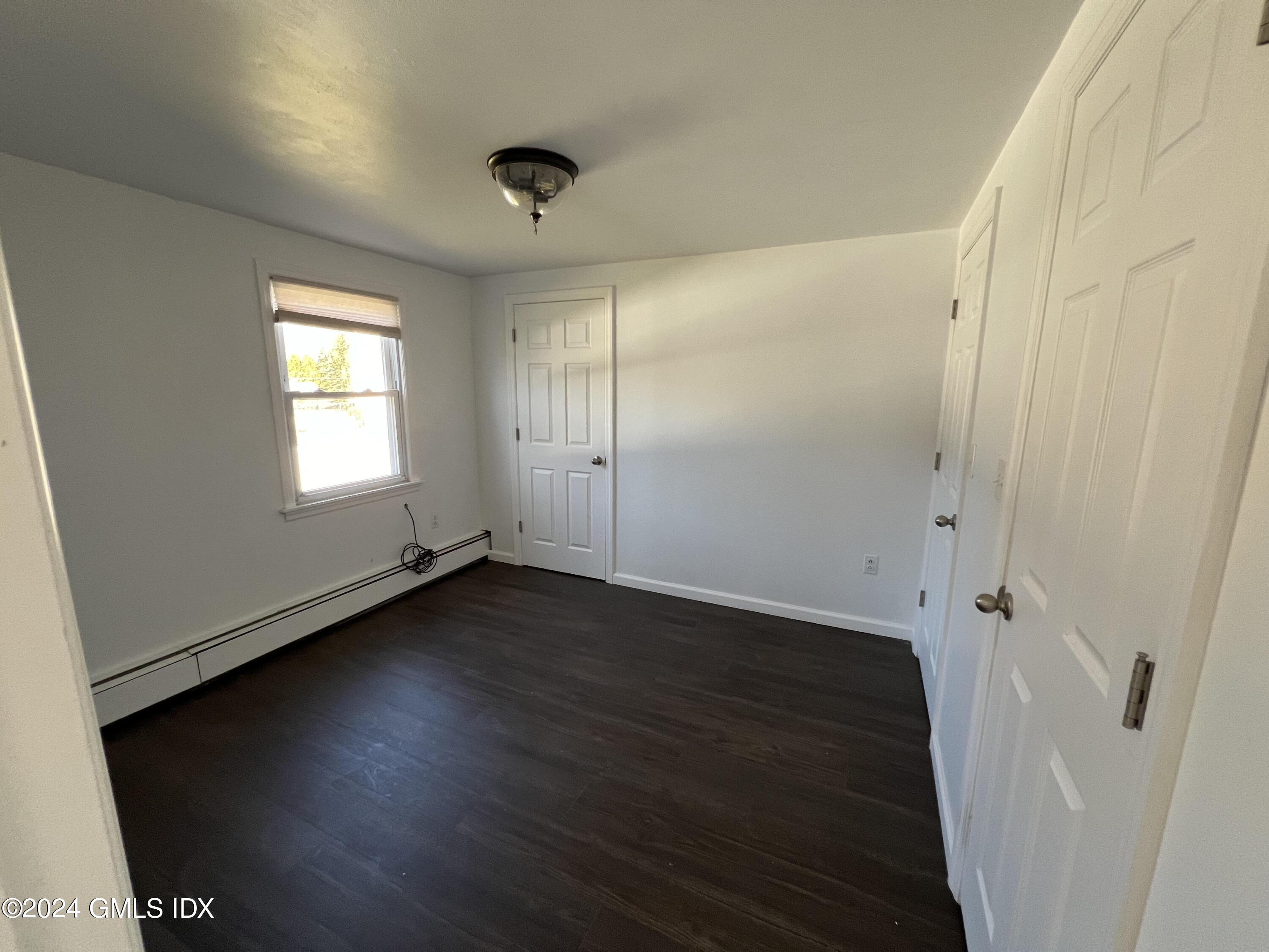 530 River Road, 3