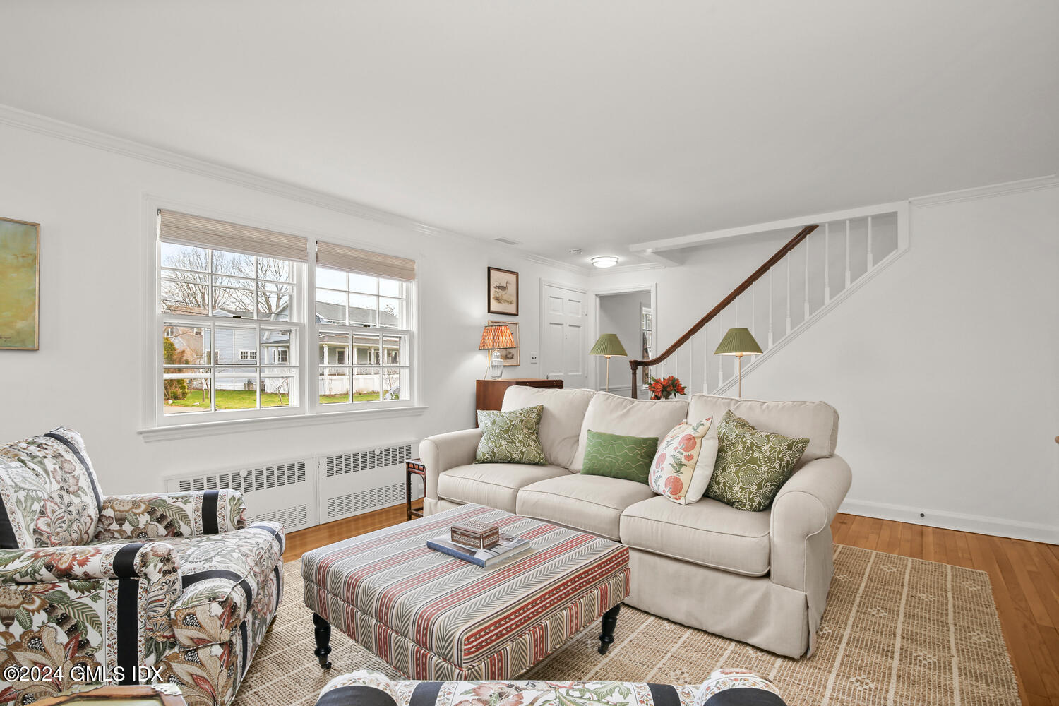 8 Grant Avenue