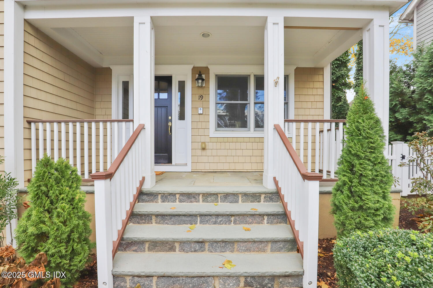 19 Farley Street