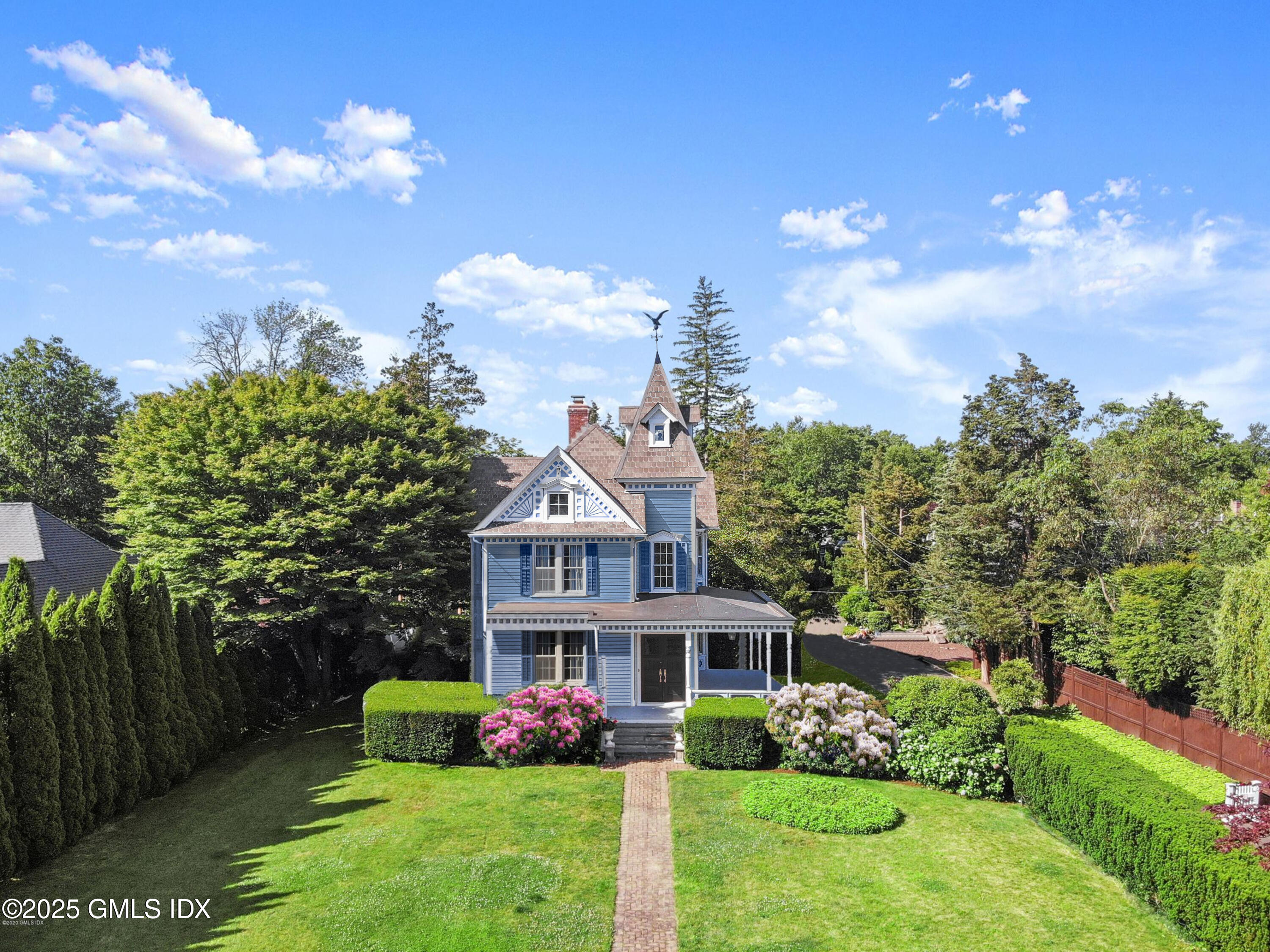 28 Tomac Avenue
