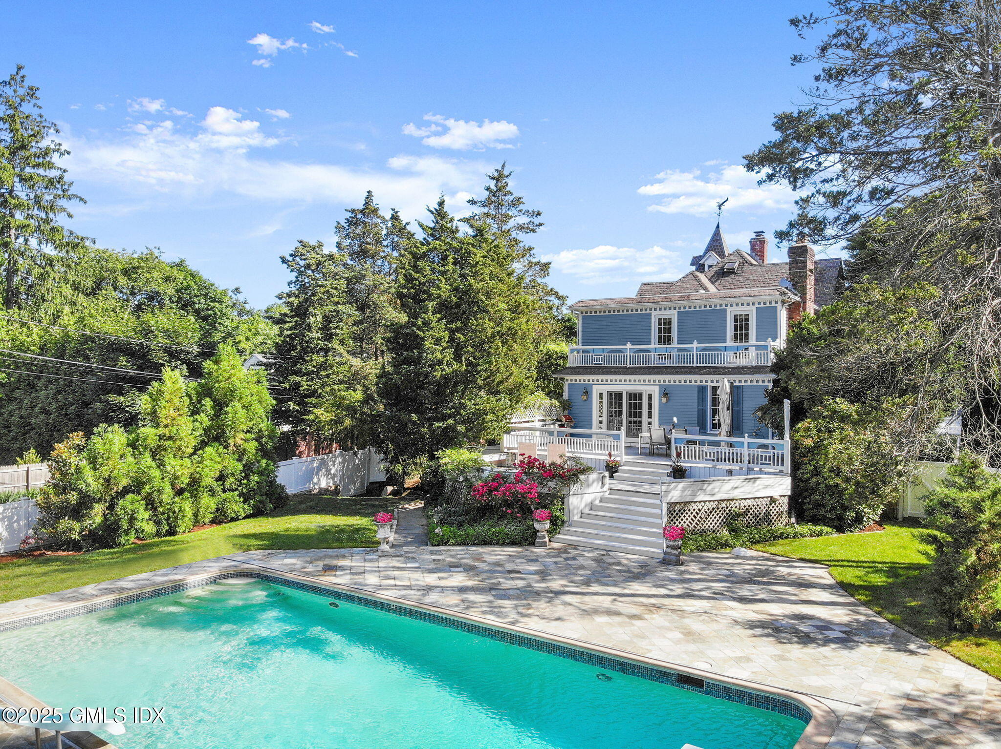 28 Tomac Avenue