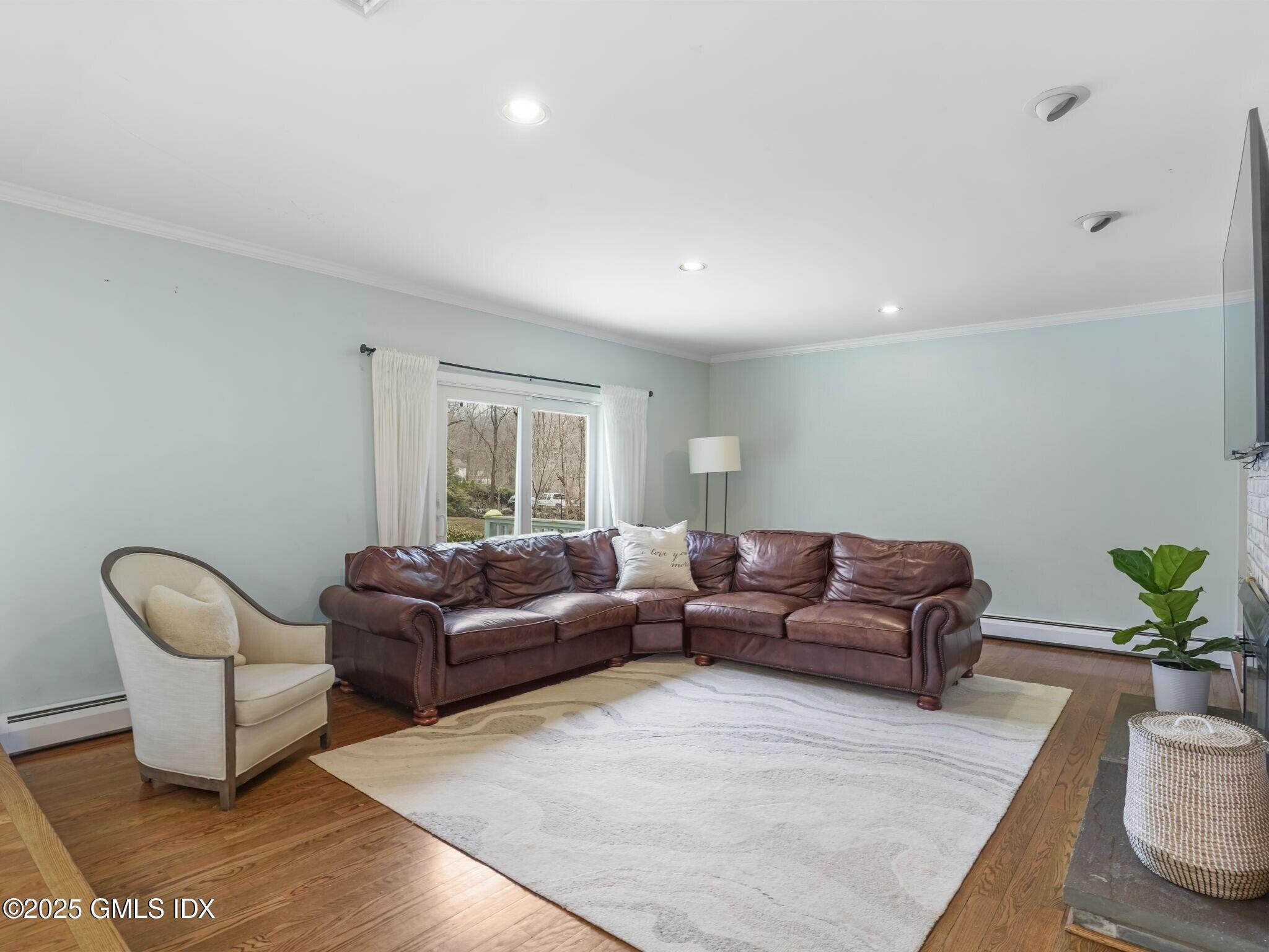 216 Barclay Drive