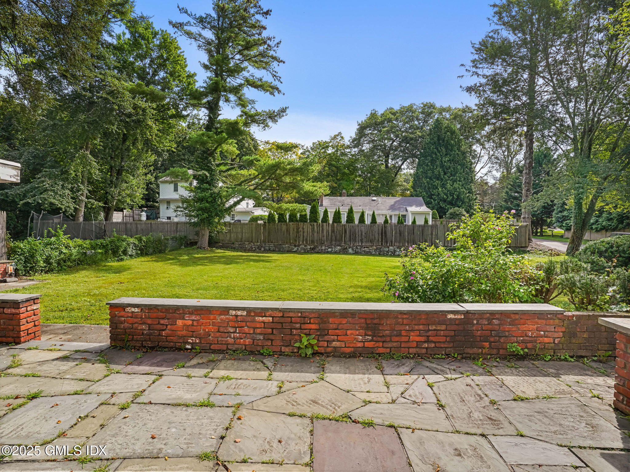 11 Perna Lane