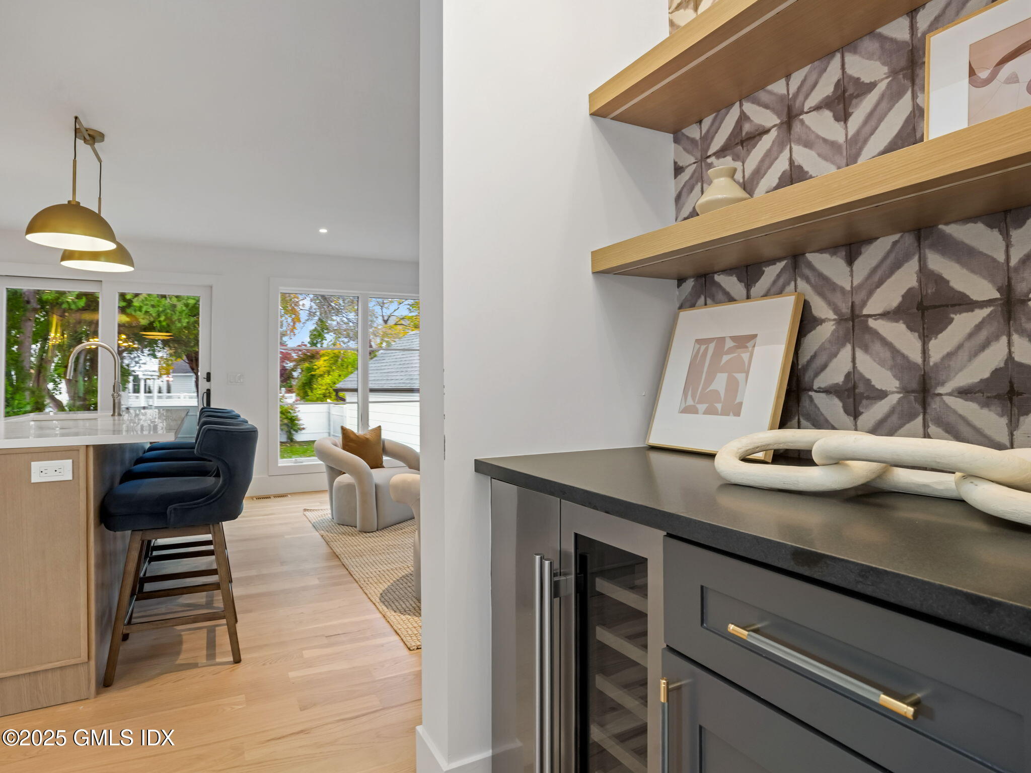 24 Valley Road, Cos Cob