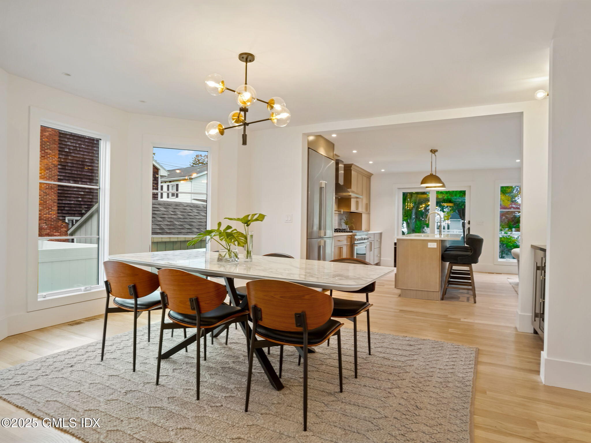 24 Valley Road, Cos Cob