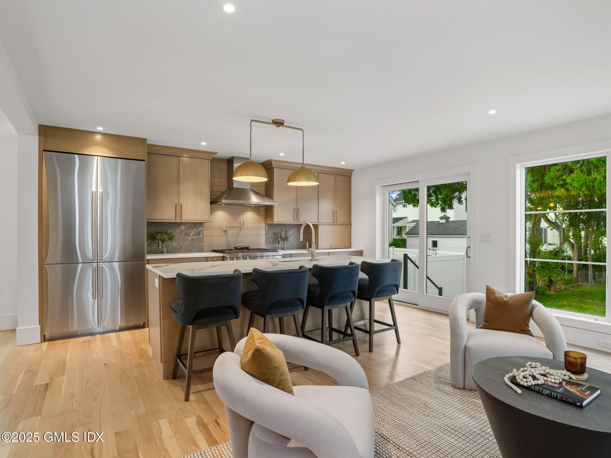 24 Valley Road, Cos Cob