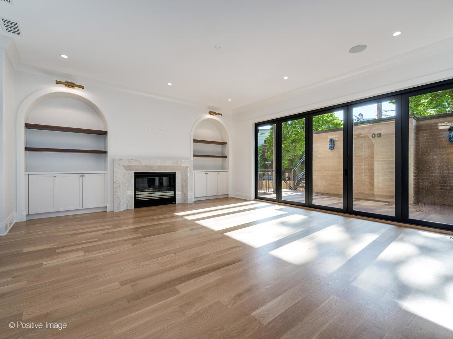 1656 N Dayton Street Unit: 1