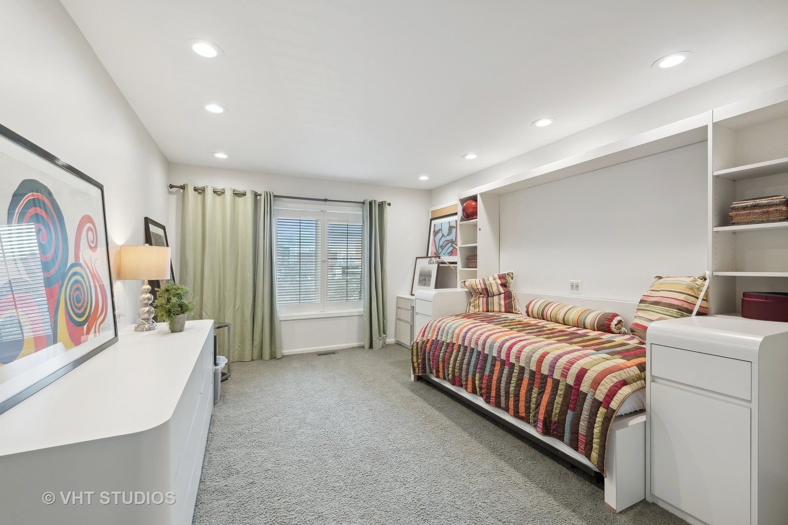 150 W Eugenie Street Unit: 28