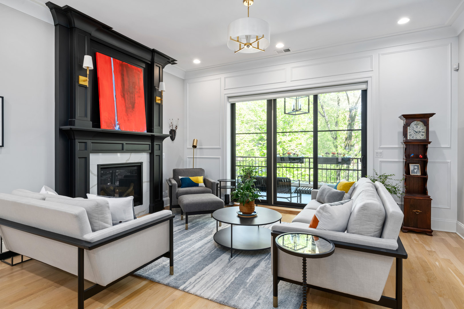 2514 N Southport Avenue Unit: 2