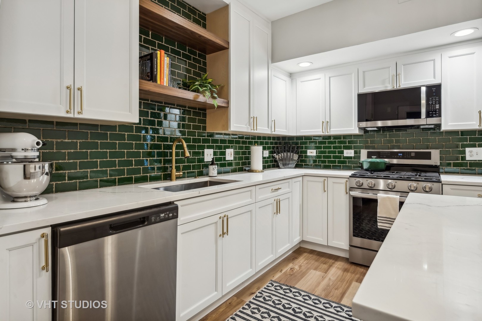 3801 N Fremont Street Unit: I