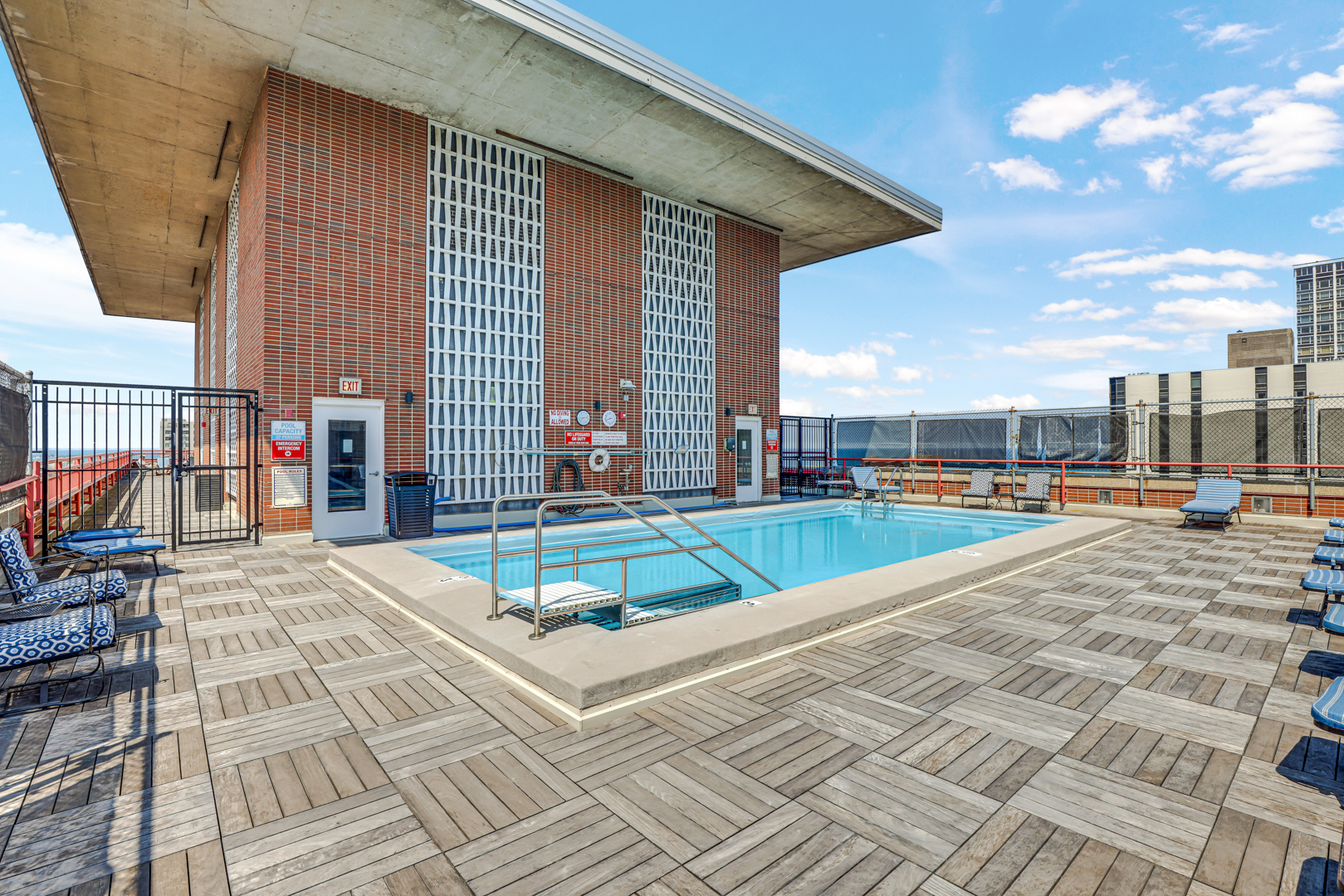 1325 N State Parkway Unit: 8F