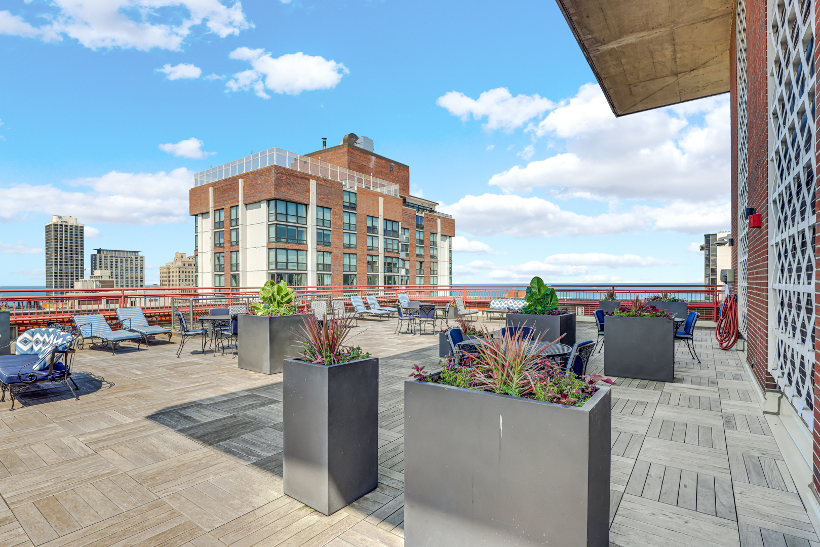 1325 N State Parkway Unit: 8F