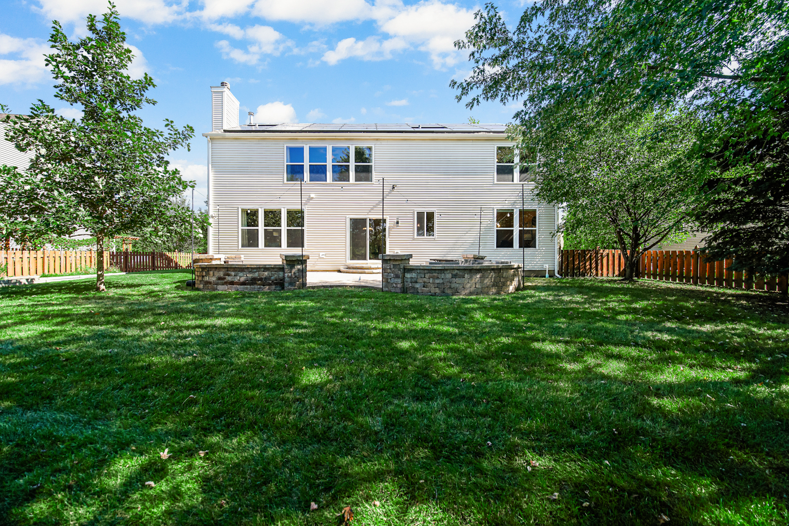 353 Hogan Street