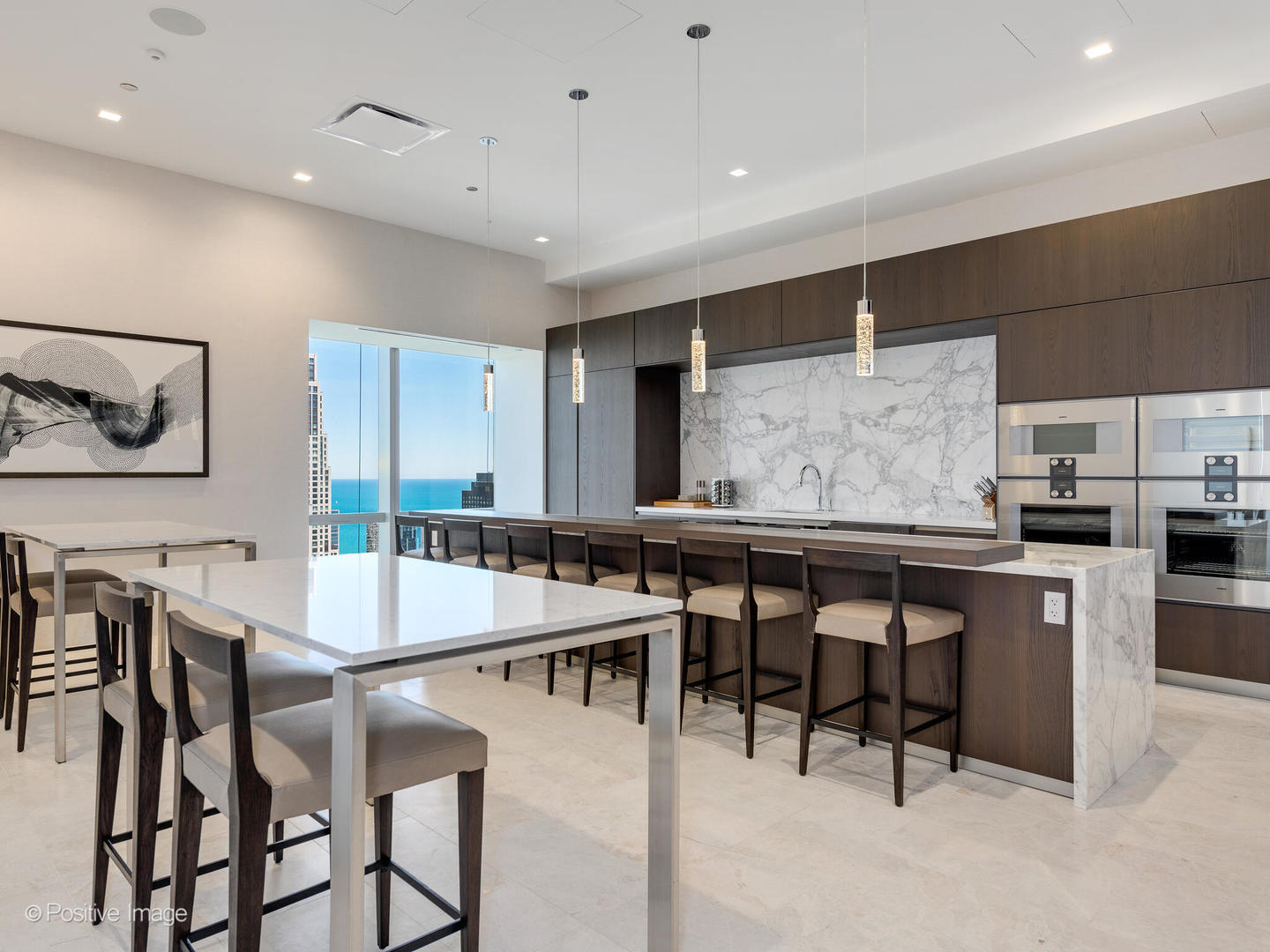 363 E Wacker Drive Unit: 1907