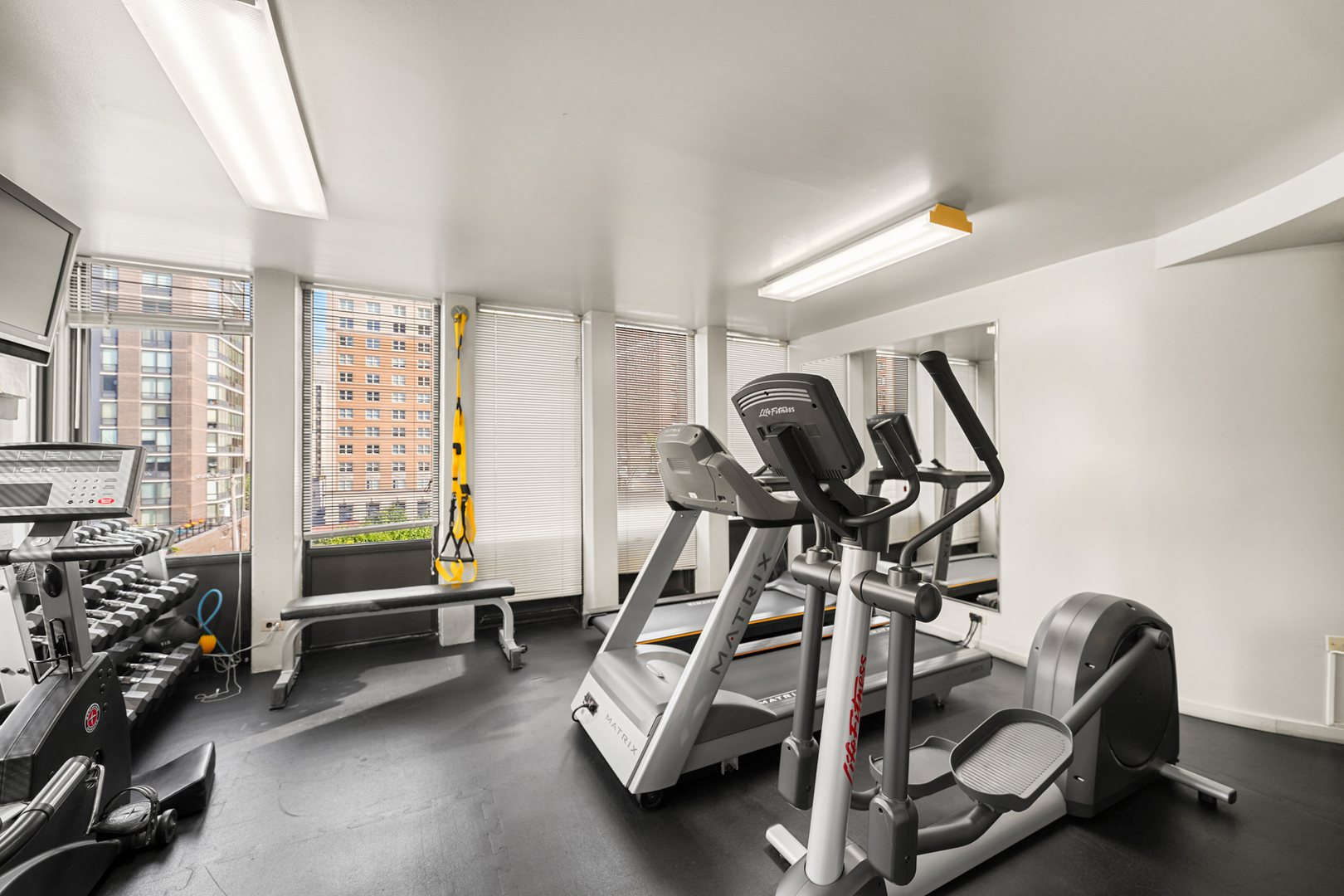 1230 N STATE Parkway Unit: 13B