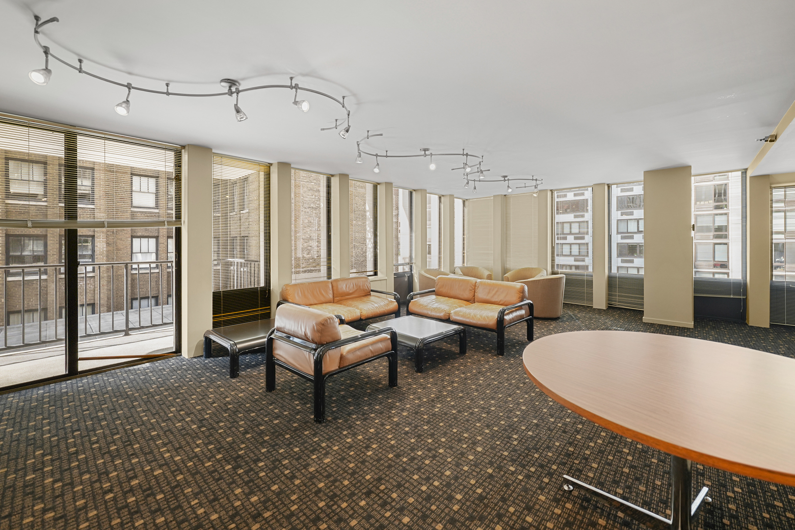 1230 N STATE Parkway Unit: 13B