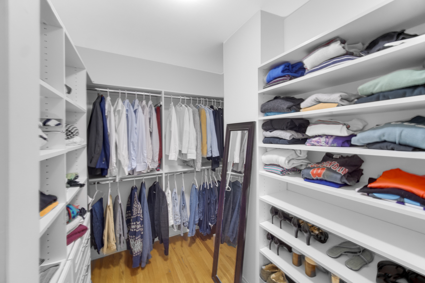 1348 W Webster Avenue