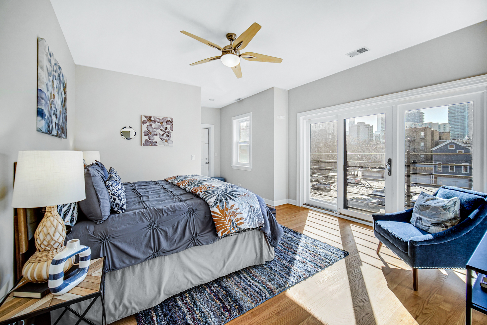 1400 N NORTH PARK Avenue Unit: C