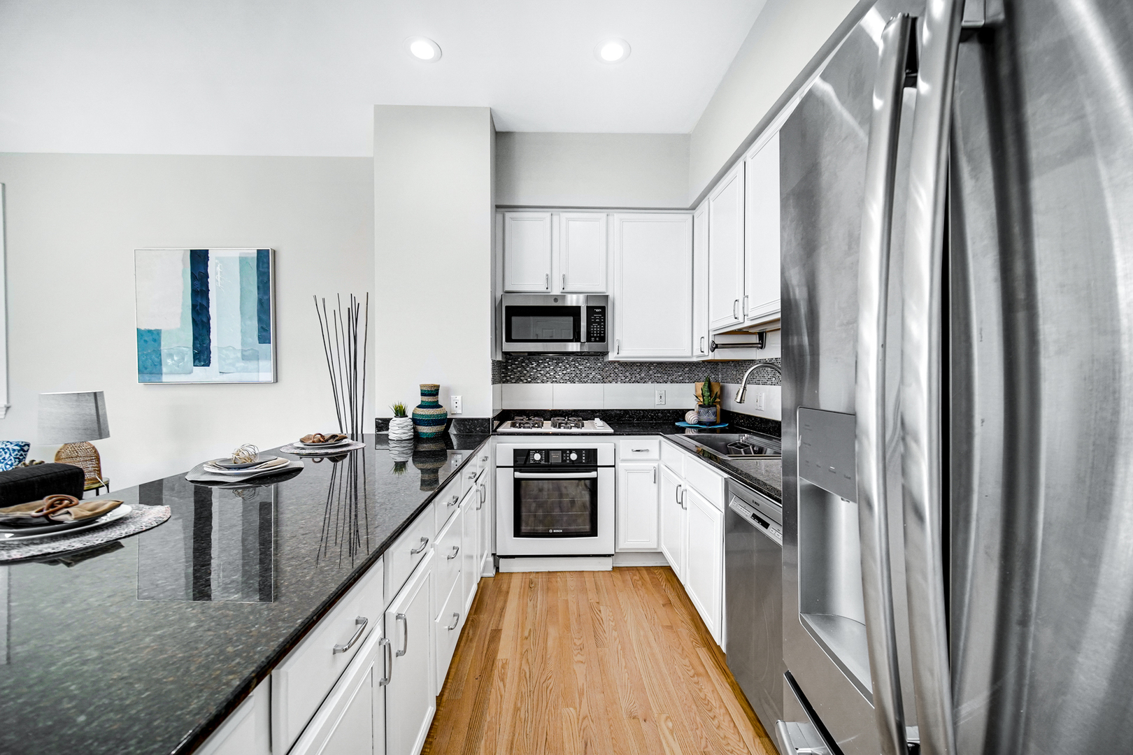 1400 N NORTH PARK Avenue Unit: C