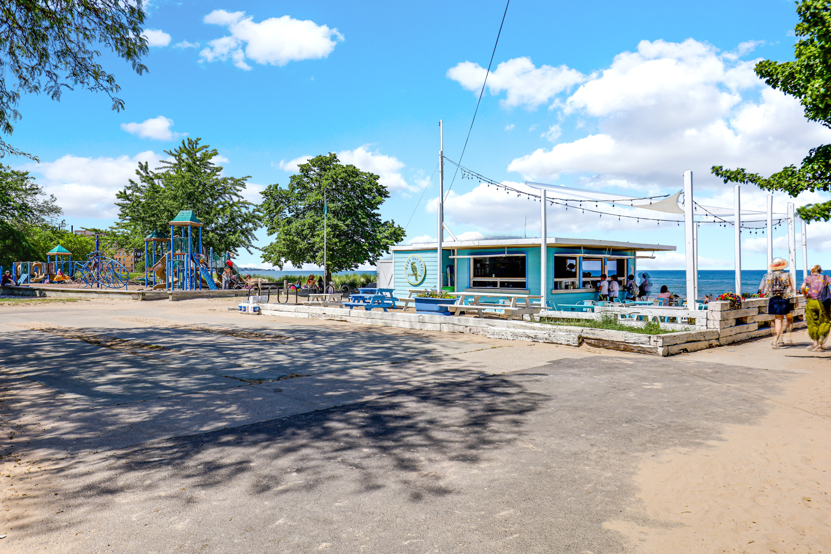 1225 W Greenleaf Avenue Unit: 3E