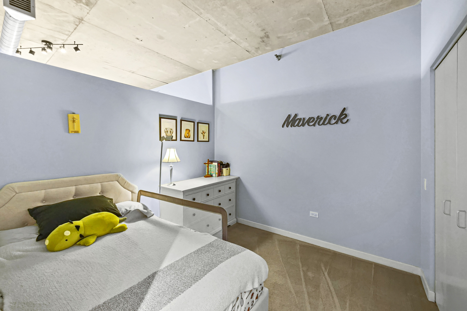 720 N Larrabee Street Unit: 1611