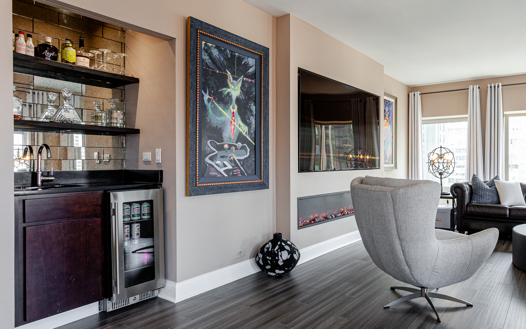1100 N LAKE SHORE Drive Unit: 19C