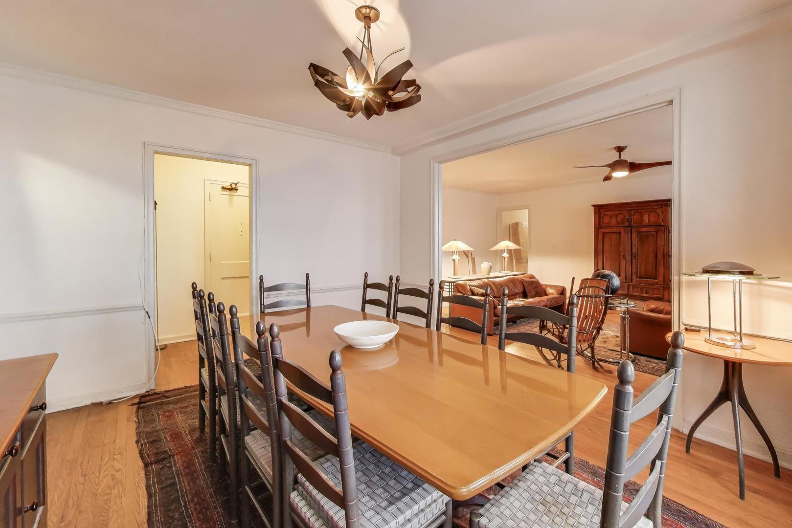 5555 N SHERIDAN Road Unit: 1708