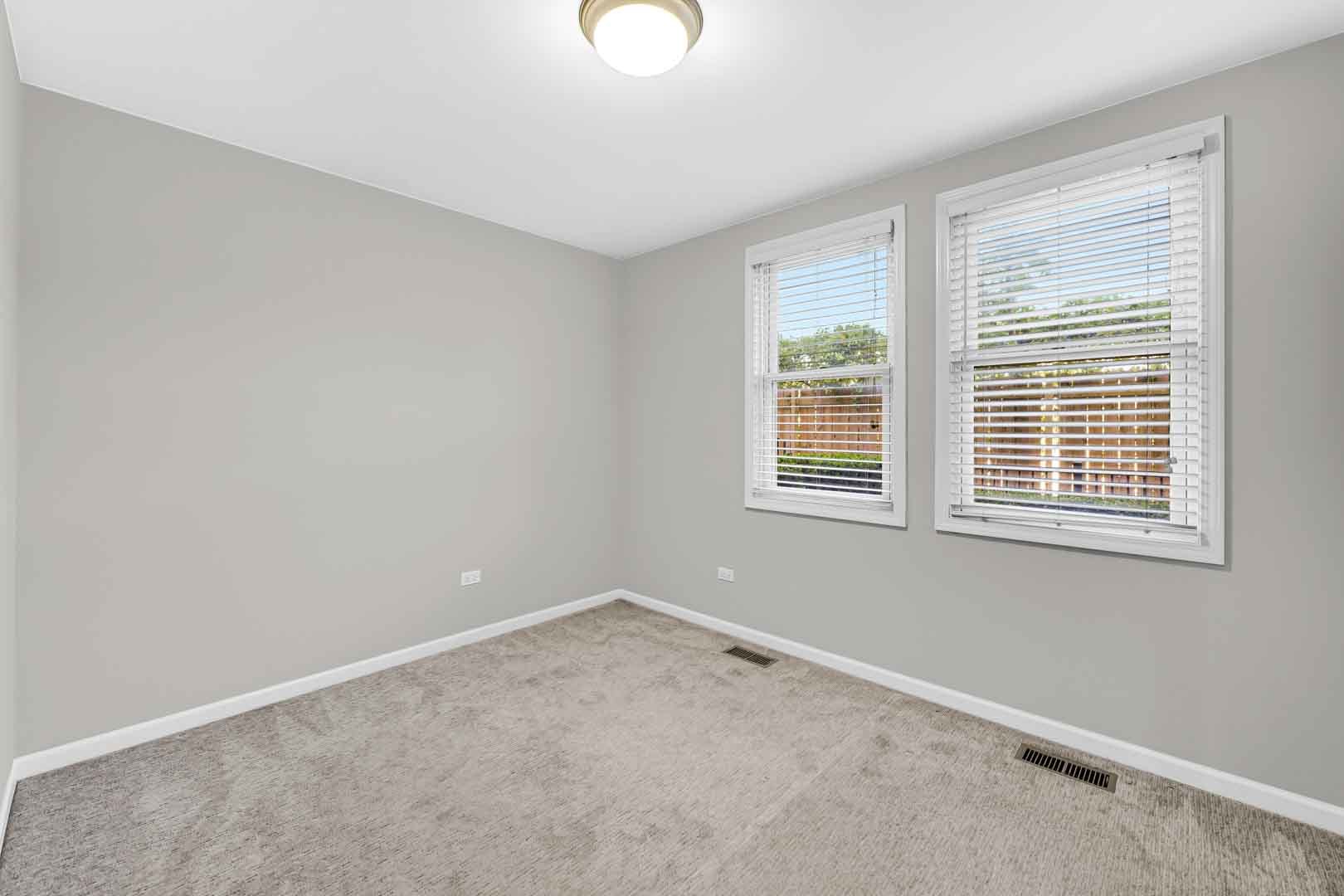 1040 N Kingsbury Street