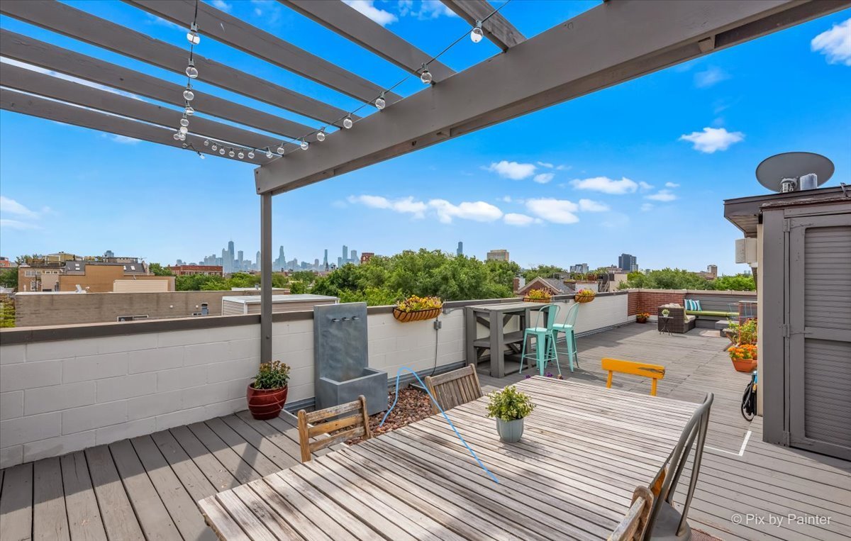 1746 W Pierce Avenue Unit: 2