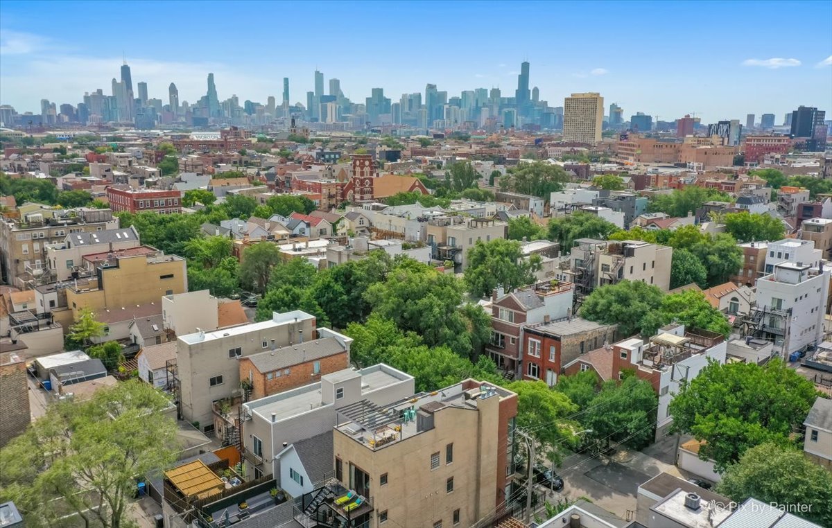 1746 W Pierce Avenue Unit: 2