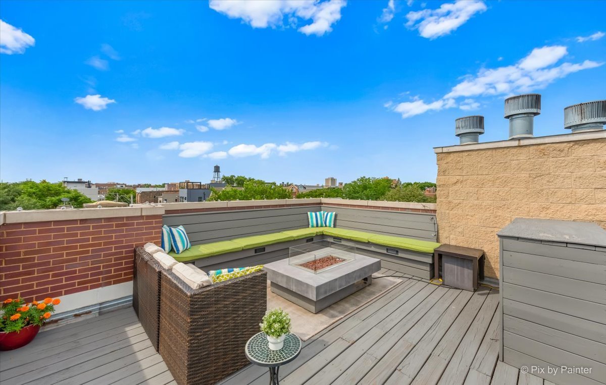 1746 W Pierce Avenue Unit: 2