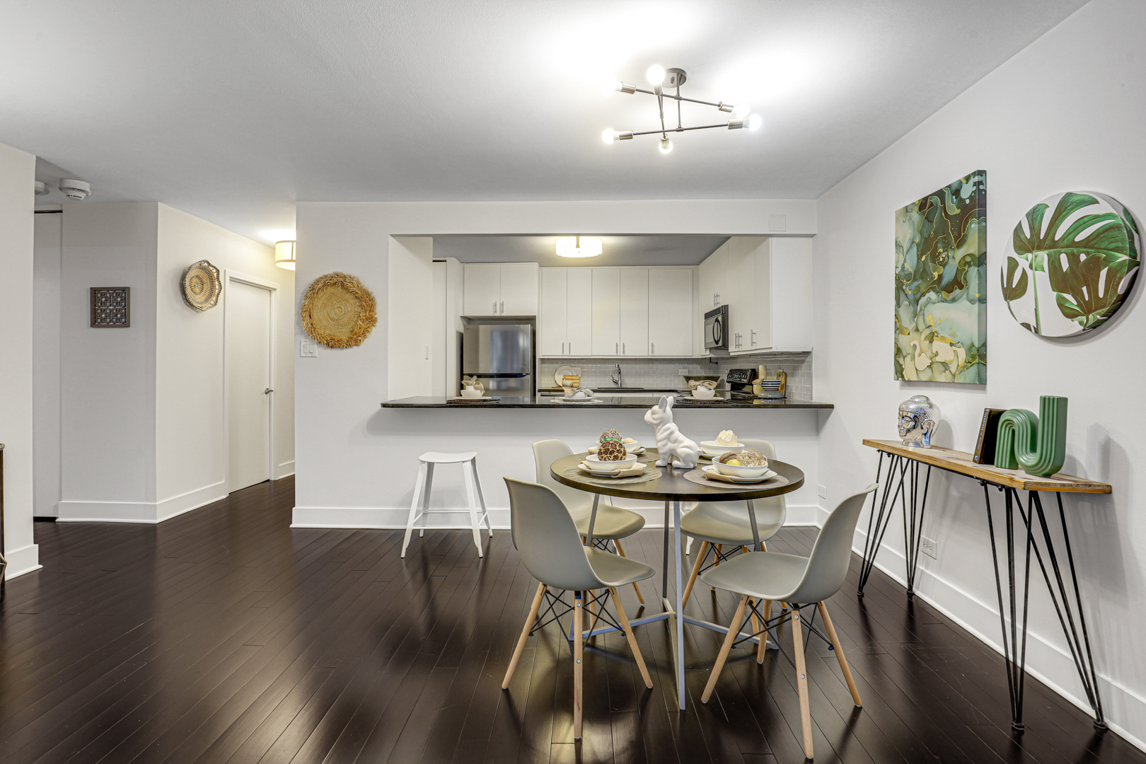 211 E Ohio Street Unit: 1108