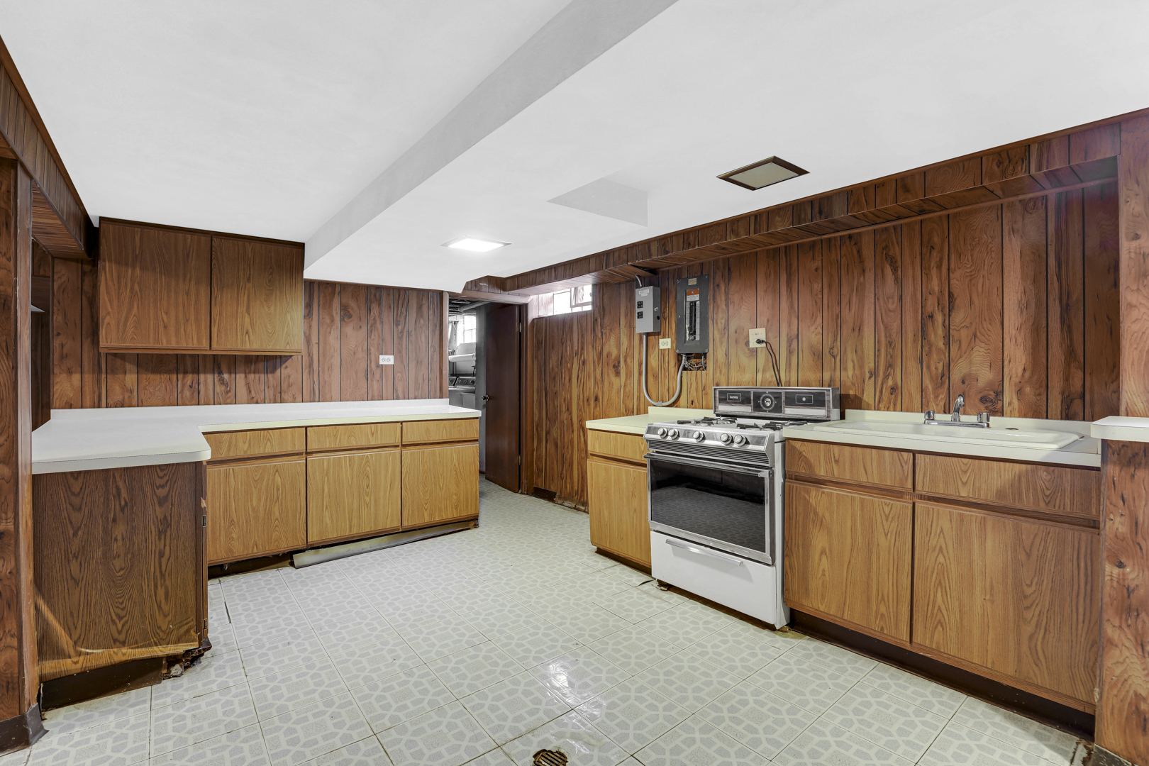 270 Crescent Drive