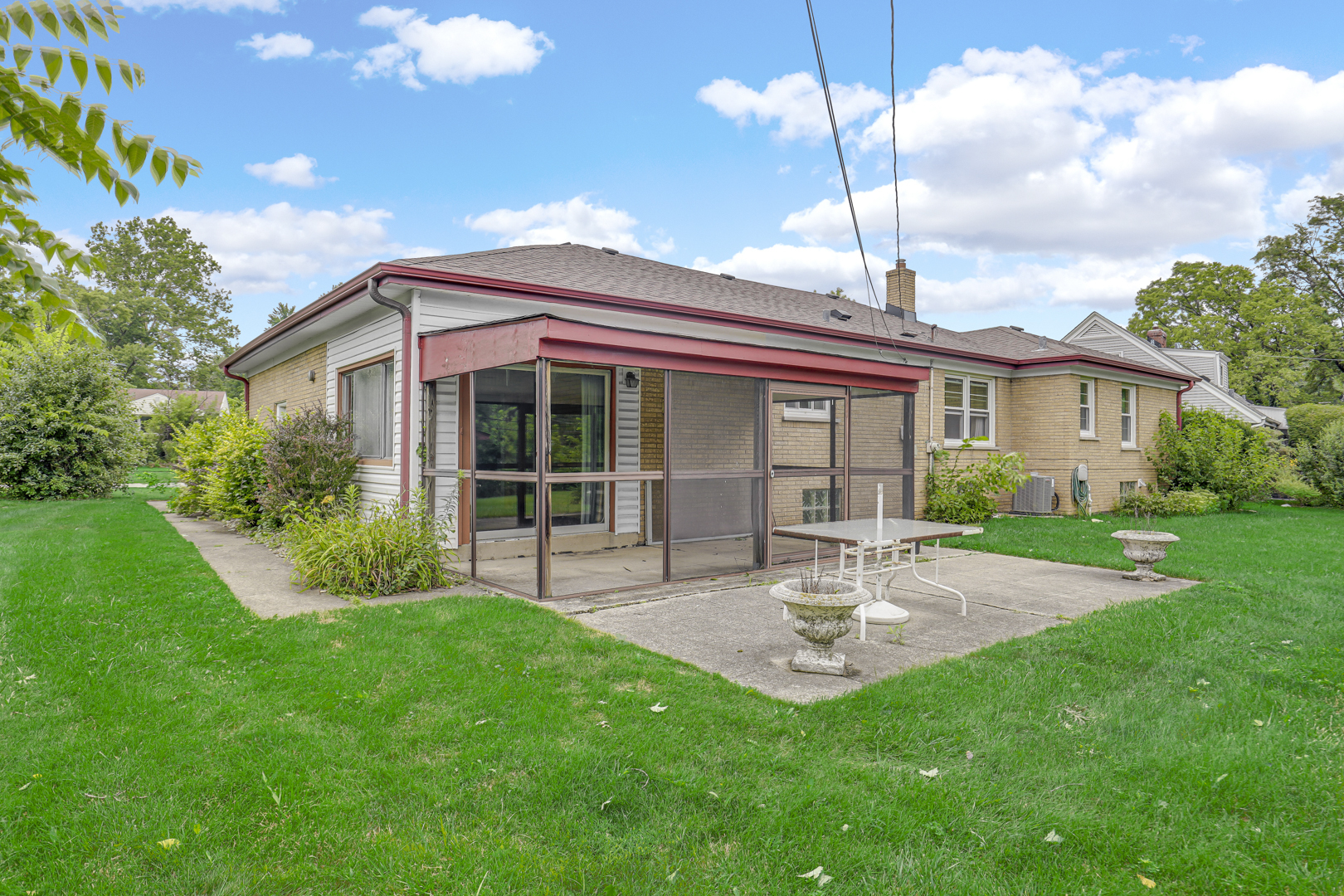 270 Crescent Drive