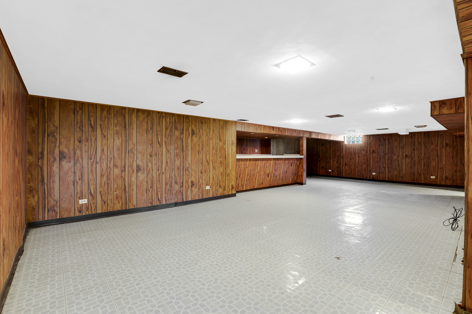 270 Crescent Drive